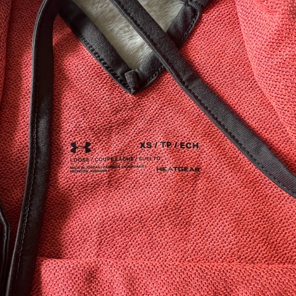 Under Armour tank - Picture 3 of 5